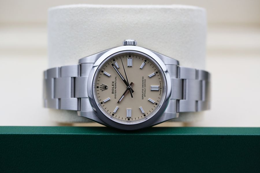 Rolex Oyster Perpetual 126000